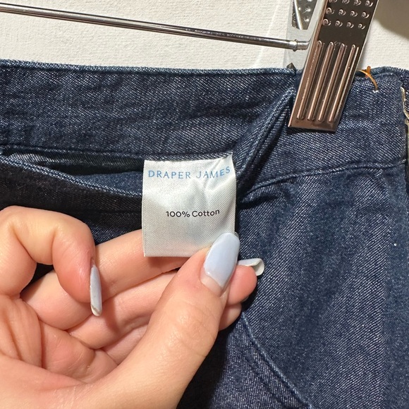 Draper James Ruffle Faux Wrap Chambray Skirt NWOT Size 4 - Picture 8 of 9